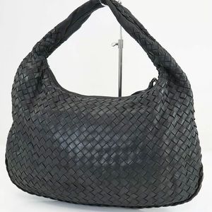 Vintage Bottega Veneta Hobo Bag (Similar to Modern Jodie)